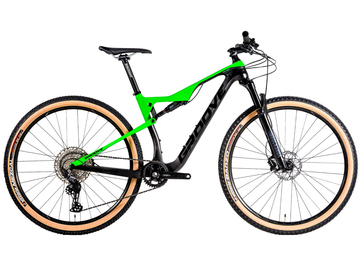 Bicicleta Groove Slap Carbon 7